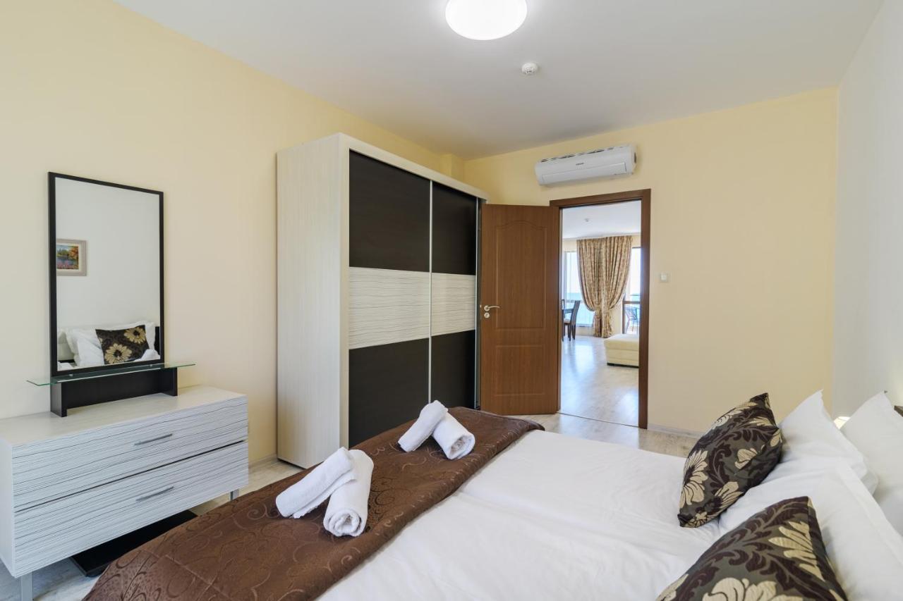 Cabacum Plaza Beach Apartments - High-Speed Wifi Golden Sands Esterno foto