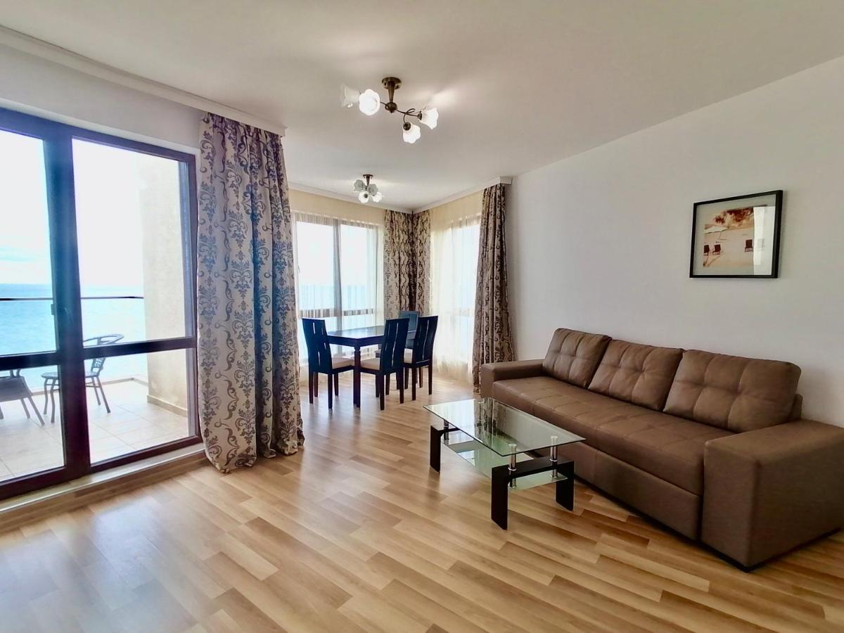 Cabacum Plaza Beach Apartments - High-Speed Wifi Golden Sands Esterno foto