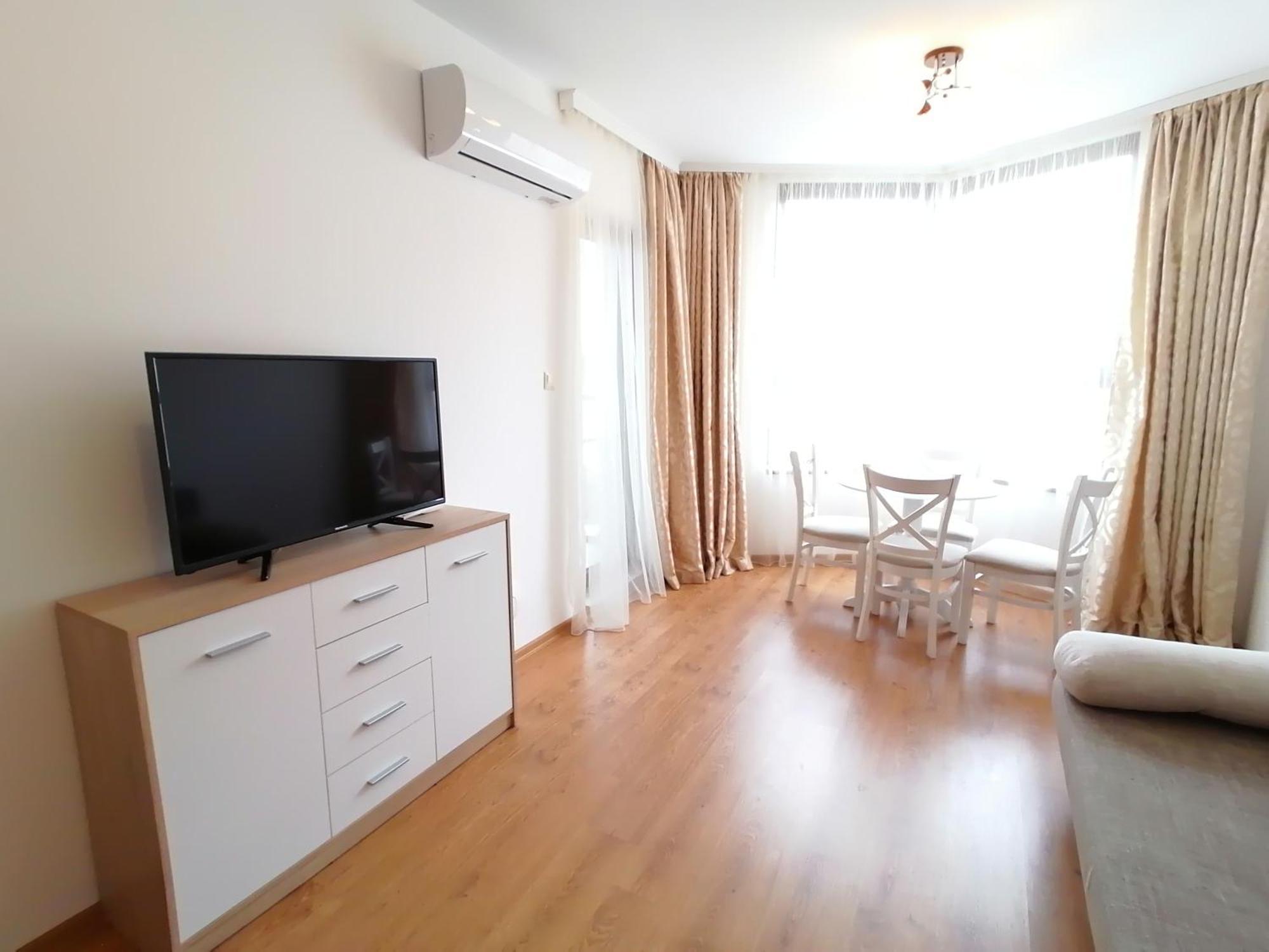 Cabacum Plaza Beach Apartments - High-Speed Wifi Golden Sands Esterno foto